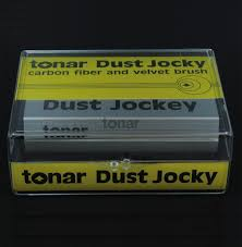 Tonar Dust Jockey - Carbon Fibre and Velvet Combo