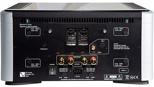 PS Audio BHK 300 Signature Mono Amplifier (Pair), EX-DEMO, Silver