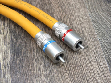 Van Den Hul the Mountain 1.0m RCA/XLR