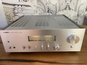 Yamaha AS1200 integrated amplifier throwback