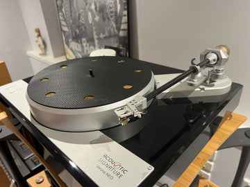 Acoustic Signature Verona Neo Turntable ... Force and Elegance