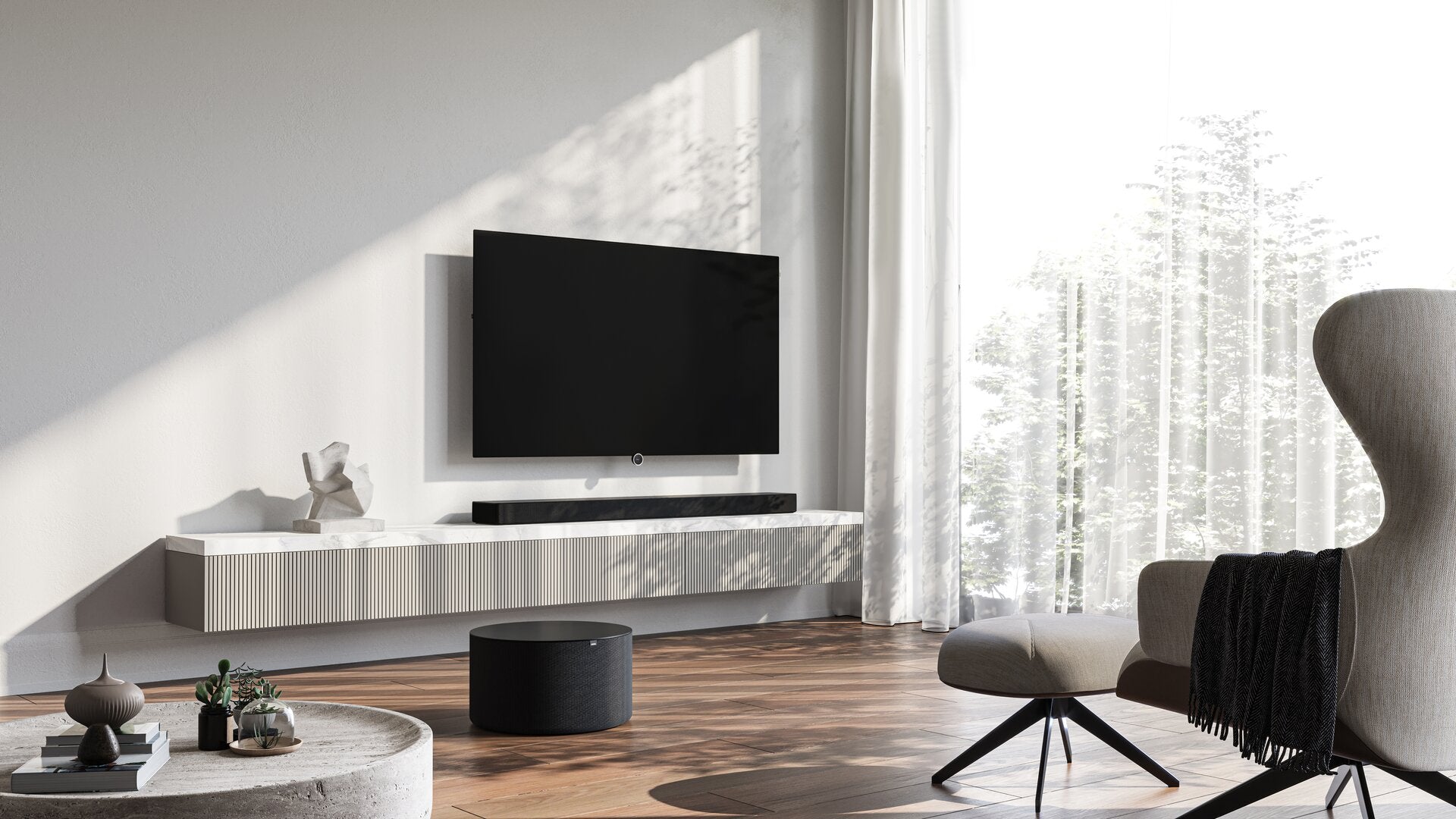Loewe Bild i 77" floor stock sale