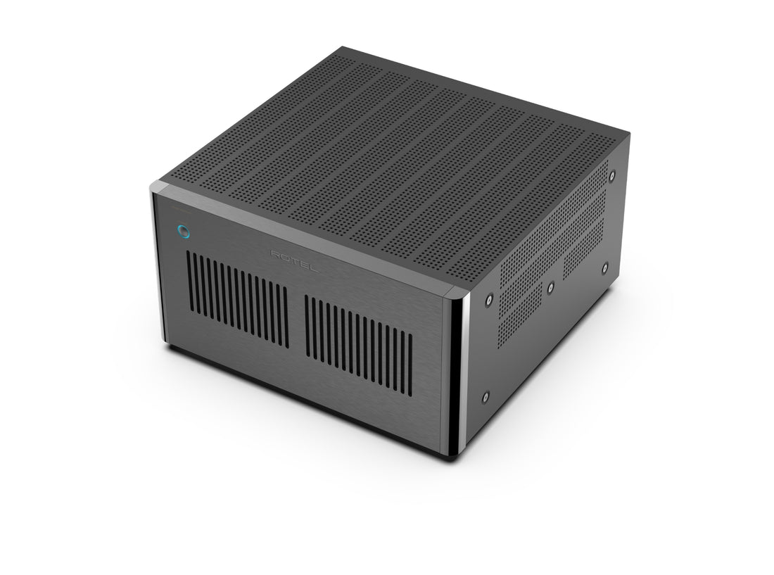 Rotel RMB-1587 Seven Channel Power Amplifier