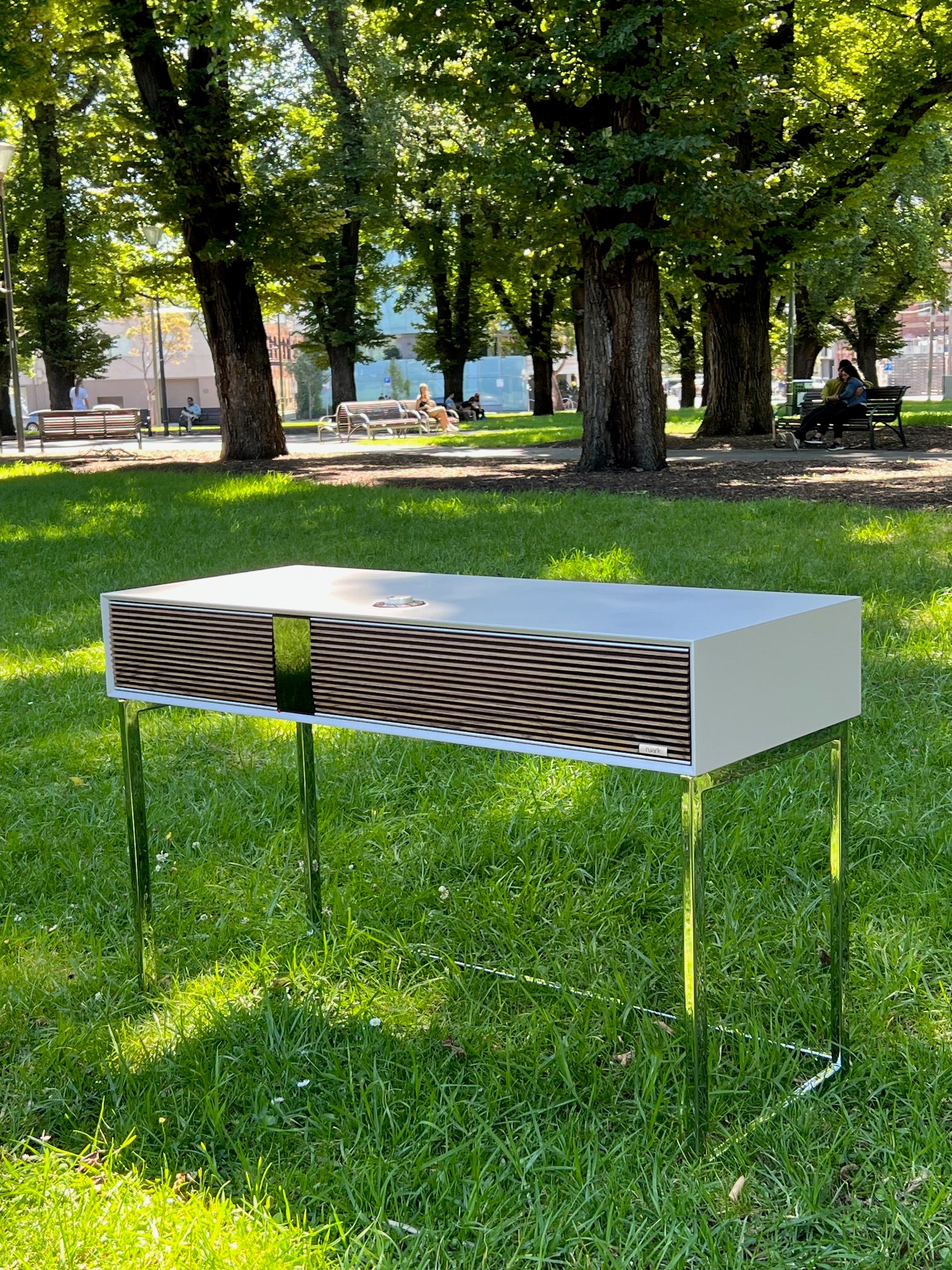 Ruark R810 ... a Radiogram for all seasons – Carlton Audio Visual