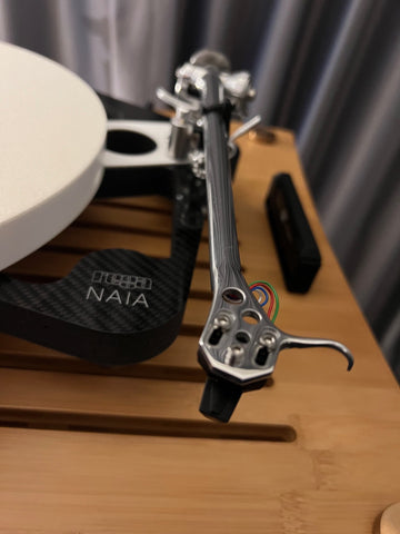 Rega Naia Turntable ... low mass vinyl gravitas