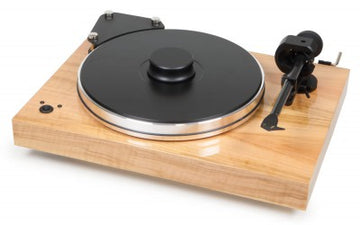 Project Xtension 9 with Pick It DS2 (Moving Coil Cartridge)