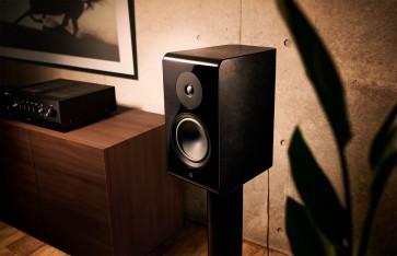 Yamaha NS-800A speakers with Zylon drive units